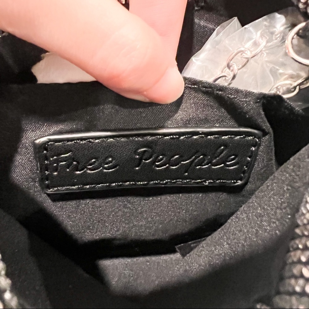 NWOT FREE PEOPLE RHINESTONE EMBELLISHED CLUTCH - Picture 2 of 4